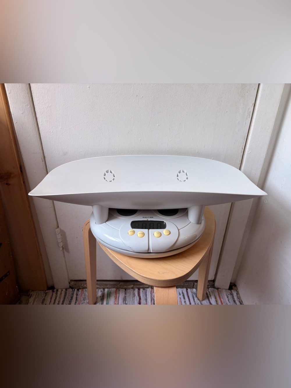 Salter White Digital Baby Scale
